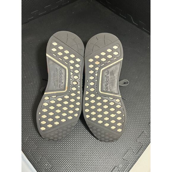 Adidas NMD R1 Women's Running Shoes Heather Grey/Raw Pink/White BY9647 Size 7 - Picture 5 of 9